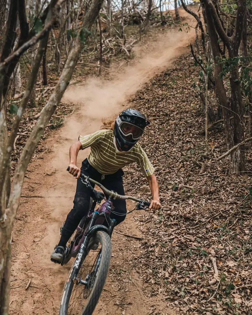 Bike like a Champion  _♀Nuestra campeona @isamorav  - @rodrigoungaro #ChampionVenezuela (2).webp